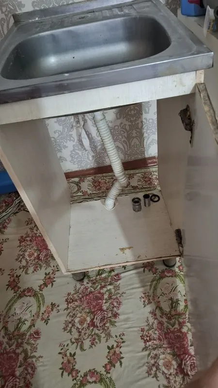 Posudamoyka satiladi 3 Posudamoyka satiladi 3