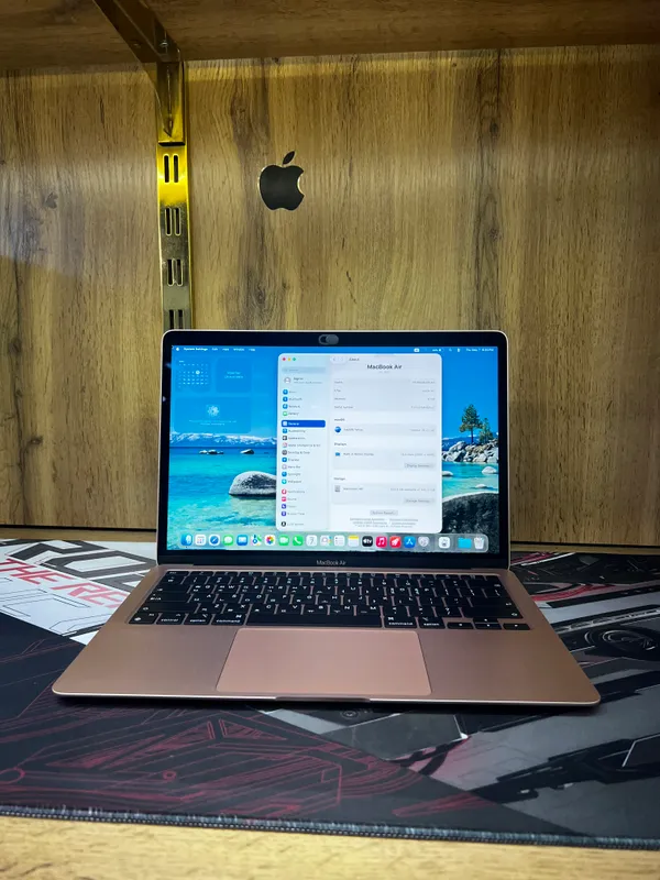 MacBook Air M1 8/256 8/512 4 MacBook Air M1 8/256 8/512 4