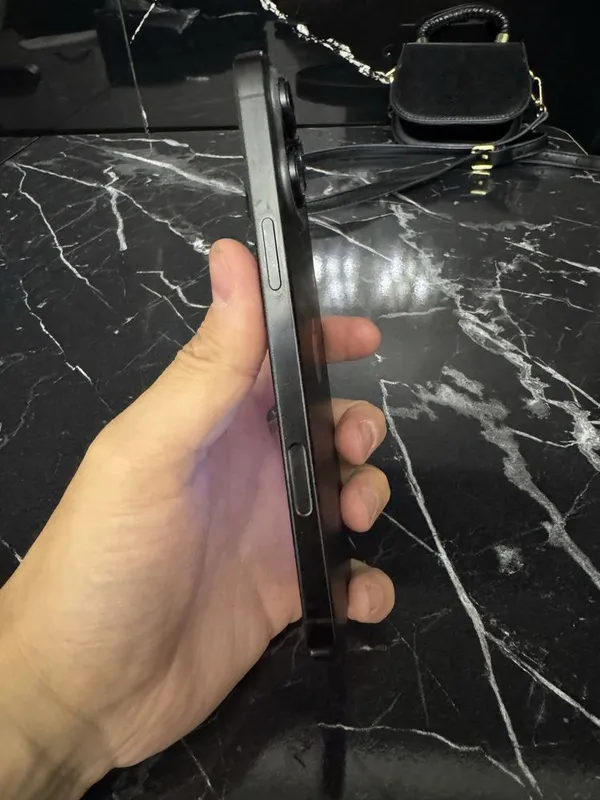 Iphone 16 pro max 6 Iphone 16 pro max 6