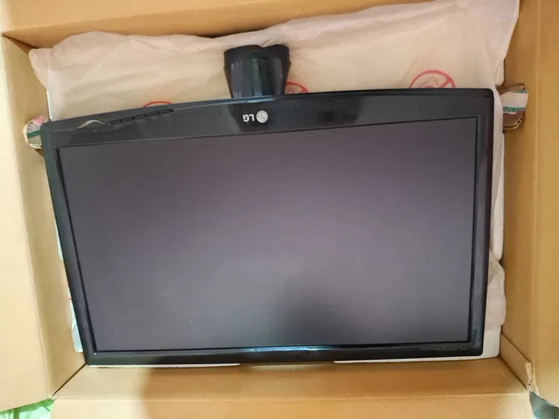 Монитор lg 22 дюйм