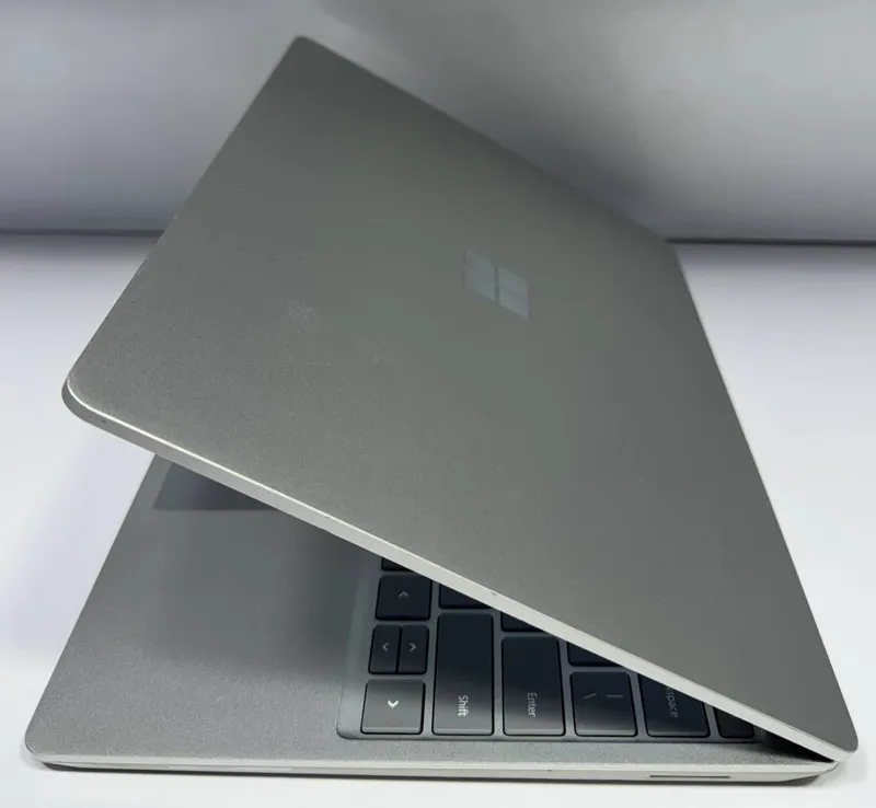 Microsoft Surface 4 Microsoft Surface 4