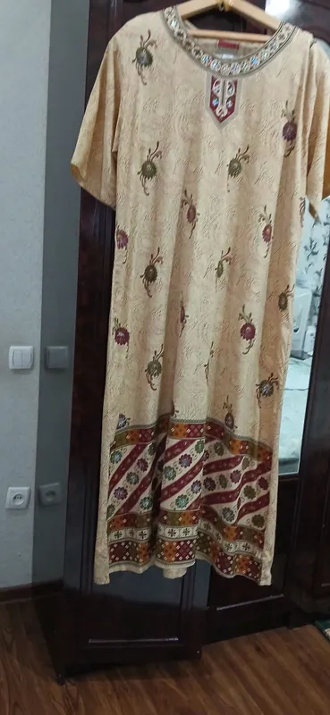 Qizlar va ayollar uchun ko‘ylak sotaman 5 Qizlar va ayollar uchun ko‘ylak sotaman 5