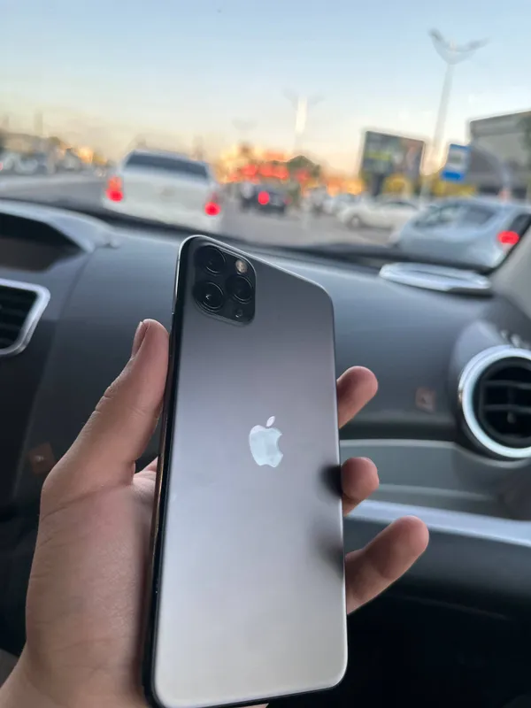 Продается  Срочно Iphone 11pro max 257GB 2