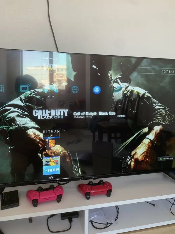 Playstation 3 500gb+40 ta uyin+2 ta joystick 1