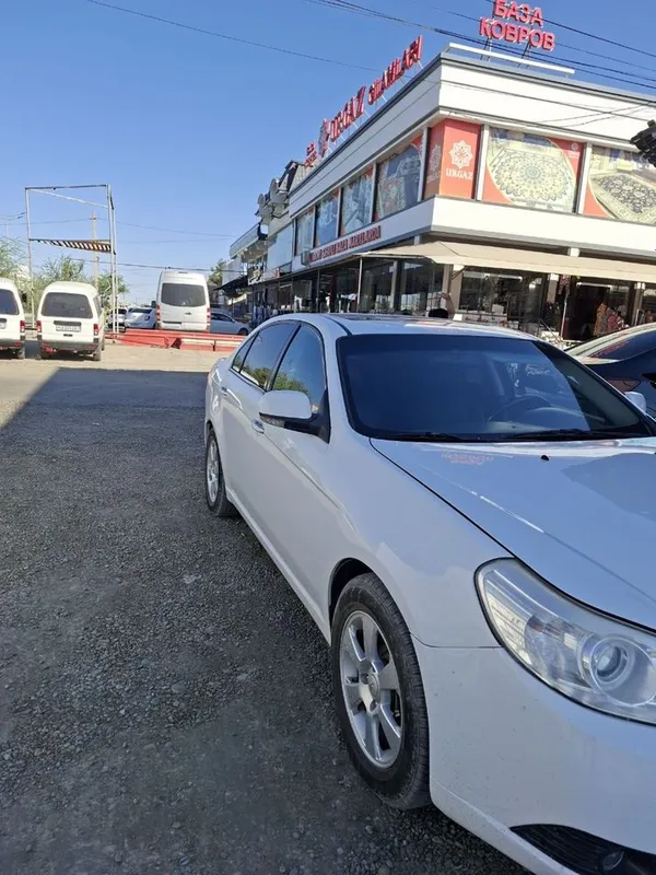 Chevrolet Epica 4