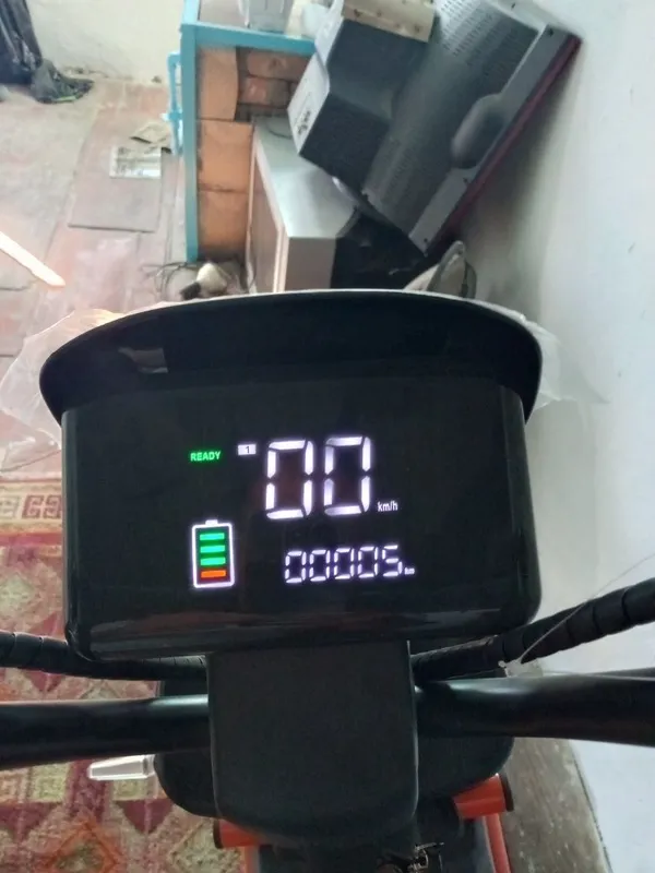 Продаётся Скутер 3 Продаётся Скутер 3