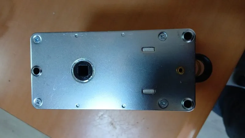 LKS 210 servo motor 4