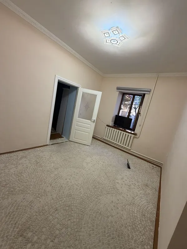 Kmpatni hovlimiz sotuvga chiqdi tiramatalogiyaga yaqin joydan 6