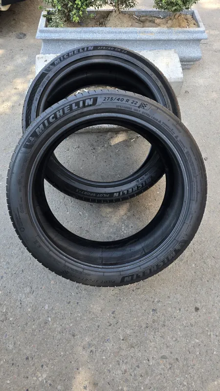 275/40/R22 Michelin pilot sport⁴ 1