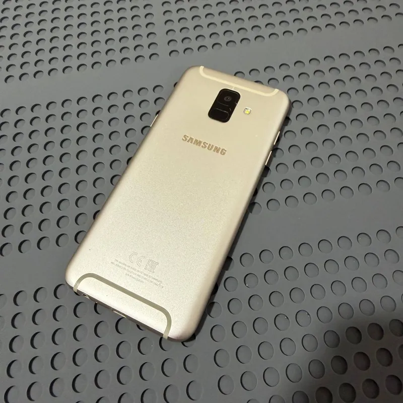 Samsung Galaxy A6 ideal