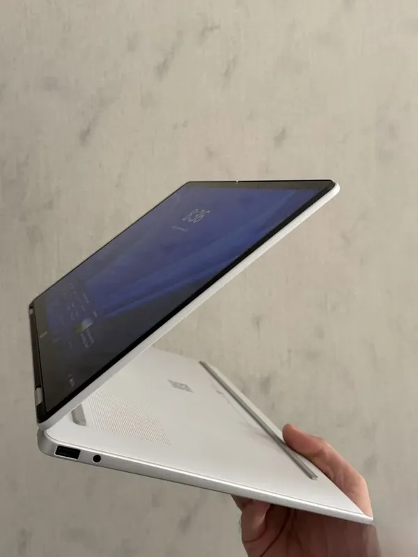 HP noutbook 2 oy ishlatilgan 1 HP noutbook 2 oy ishlatilgan 1