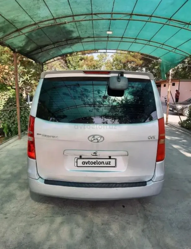 Hyundai Grand Starex — фото 1