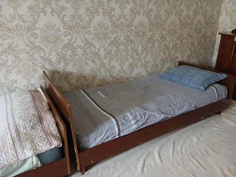 Болалар кравати сотилади учмир ёшдагилар ва катталарга арзон нархда