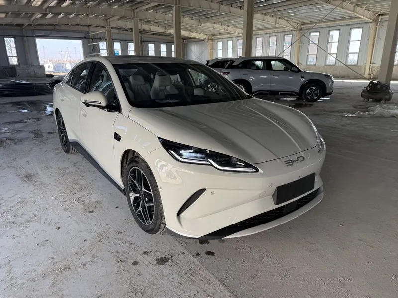 BYD seal pro 2 pozitsiya yili 2025 — фото 1