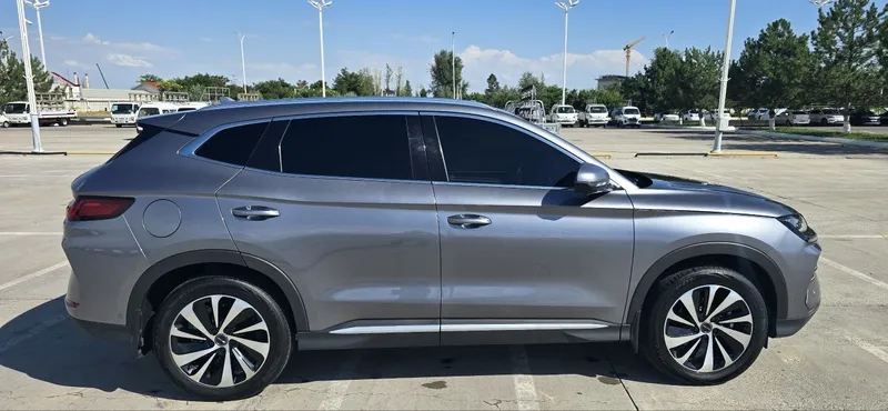 BYD Song Plus EV Champion 605 Full | 2023 | 45 843 km 4 BYD Song Plus EV Champion 605 Full | 2023 | 45 843 km 4