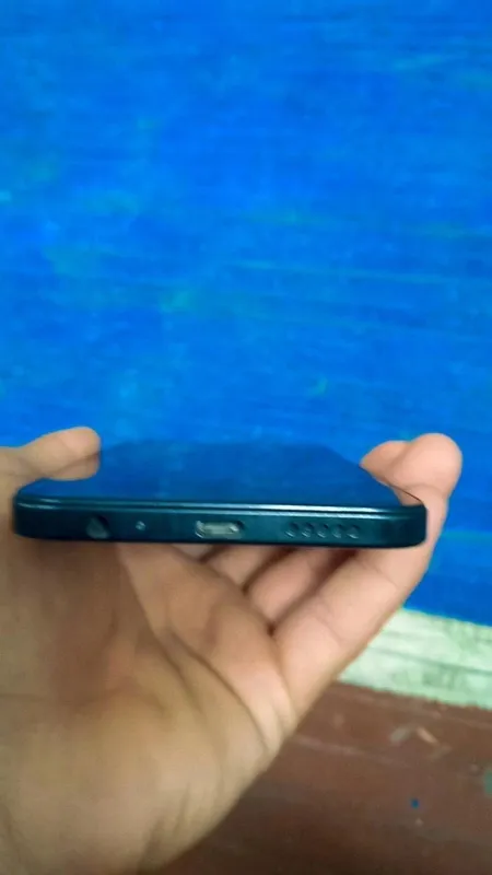 Holati idiyal Redmi 15c hujjati bor 4 Holati idiyal Redmi 15c hujjati bor 4