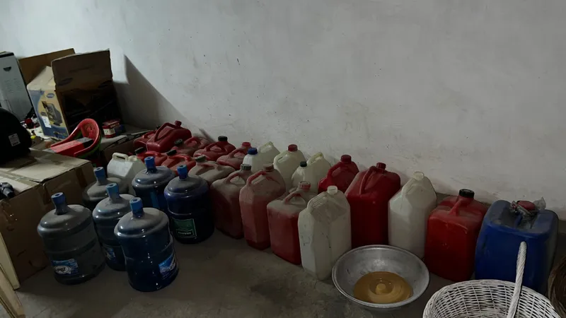 moy va benzin uchun kanistralar moy va benzin uchun kanistralar