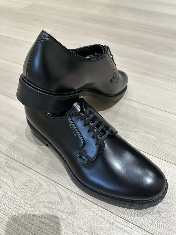 Оригинальные туфли от бренда Prada 2 Оригинальные туфли от бренда Prada 2