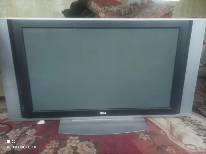 Телевизор LG Plazma Телевизор LG Plazma