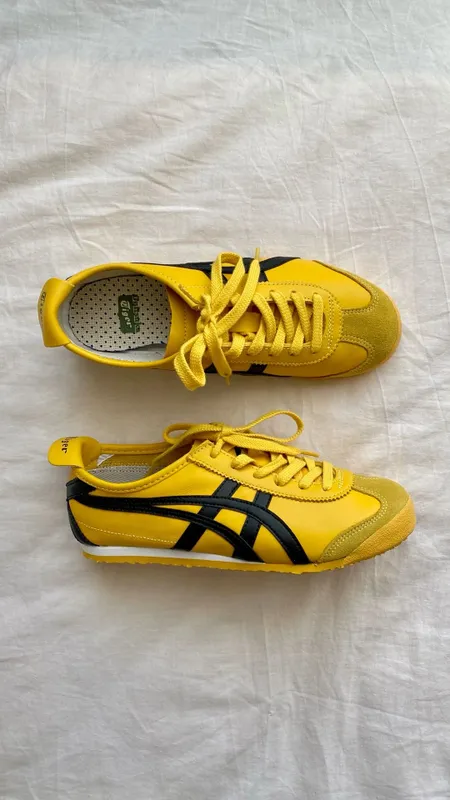 Onitsuka Tiger krossovkalari