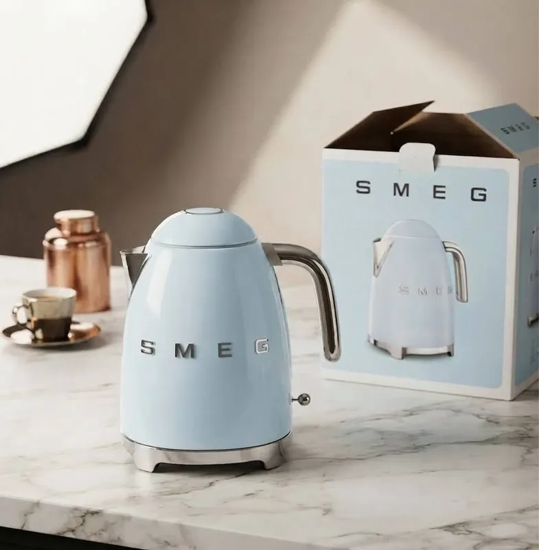 Электрический чайник Smeg 8