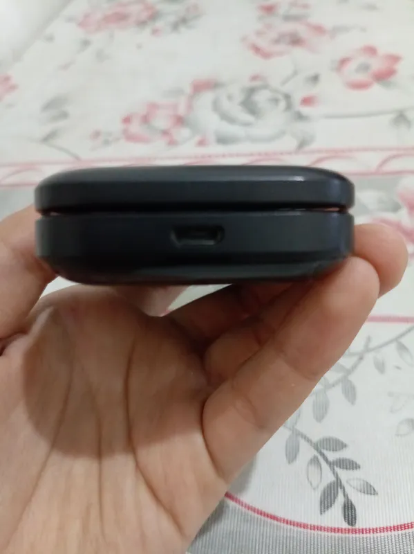 Кнопочный телефон NOKIA 2720 FLIP 5 Кнопочный телефон NOKIA 2720 FLIP 5