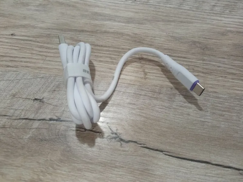 TPC tezkor zaradlovchi usb kabel 1 TPC tezkor zaradlovchi usb kabel 1