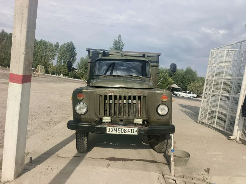 Бортовой грузовик 2