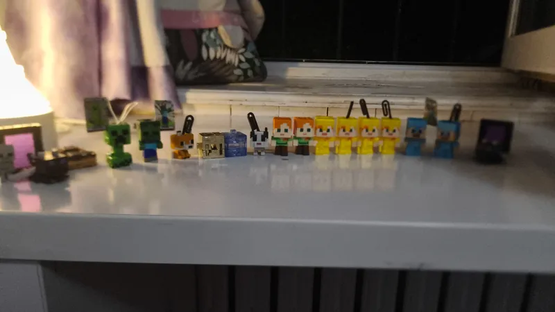ИГРУШКИ КИНДЕР МАЙНКРАФТ