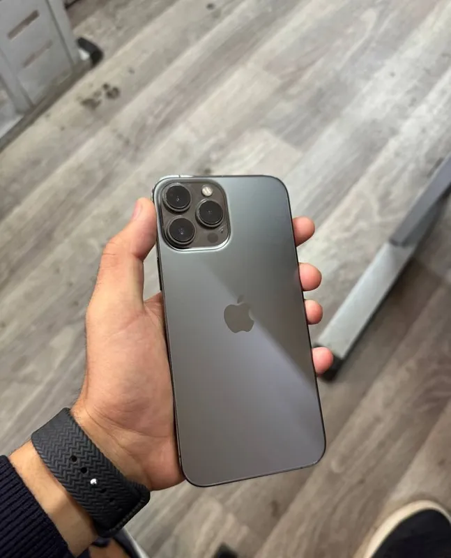 iPhone 13 Pro Max, идеальный 1 iPhone 13 Pro Max, идеальный 1