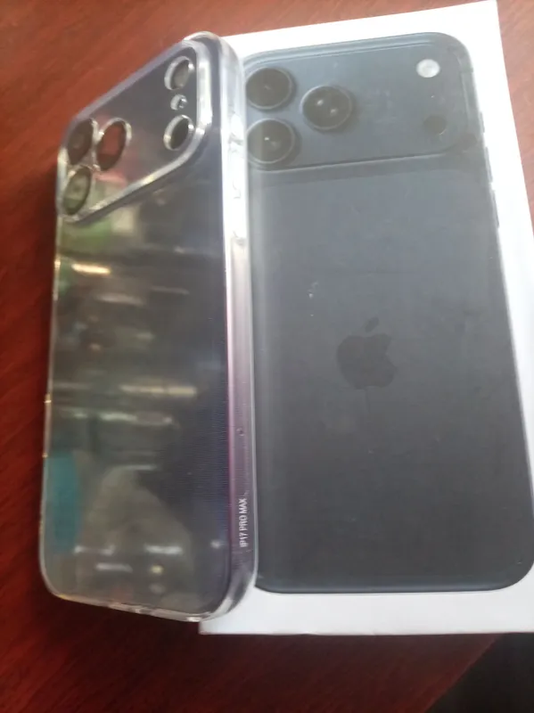 iphone 17 pro max 3