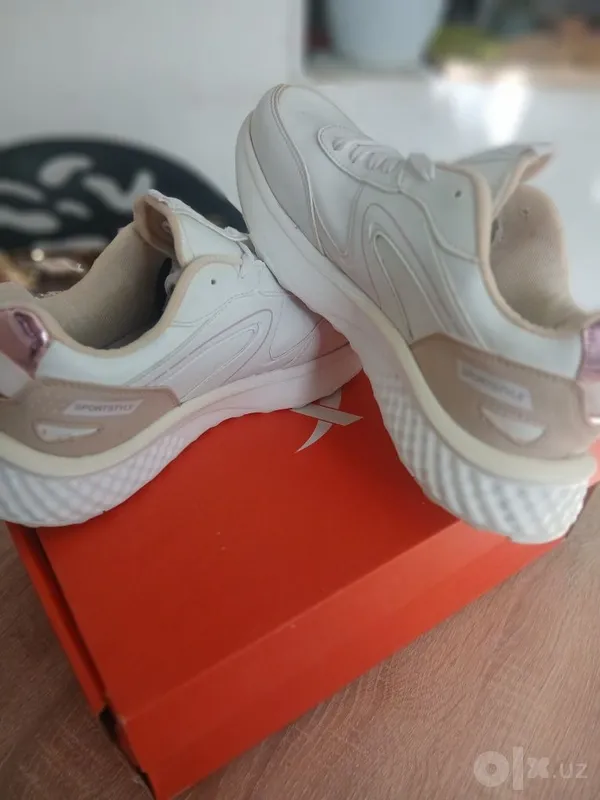 Женские кросовки Kinetix 7 Женские кросовки Kinetix 7