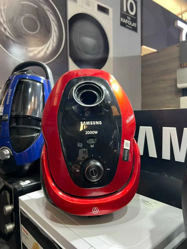 Пылесос SAMSUNG 2000w