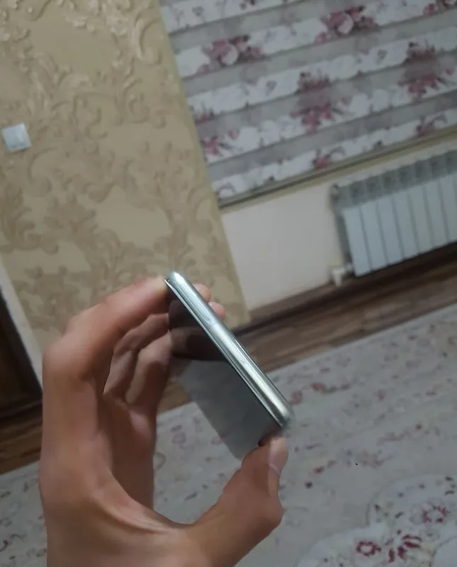 Samsung S10+ 8/128 ГБ Срочно 3 Samsung S10+ 8/128 ГБ Срочно 3