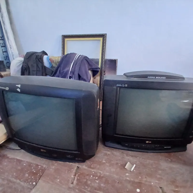 LG televizori satiladi baxasi 200min