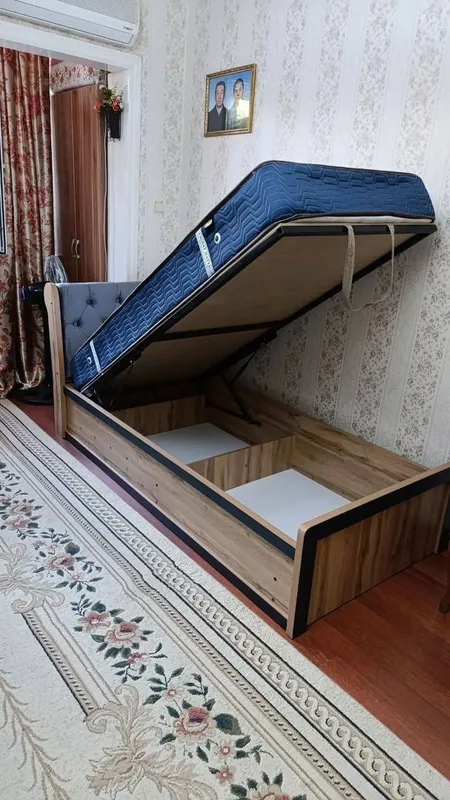Кровать и шкаф сех 4 Кровать и шкаф сех 4