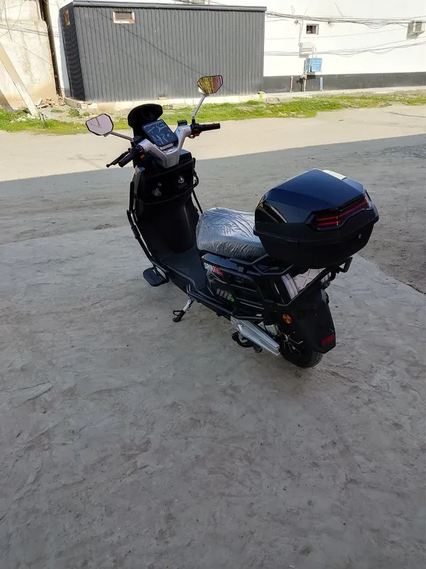 sukuter yangi