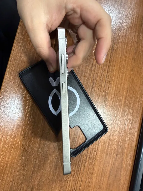 Samsung Galaxy S25 Ultra, Titanium Black, 12/256 GB обмен на Iphone 6