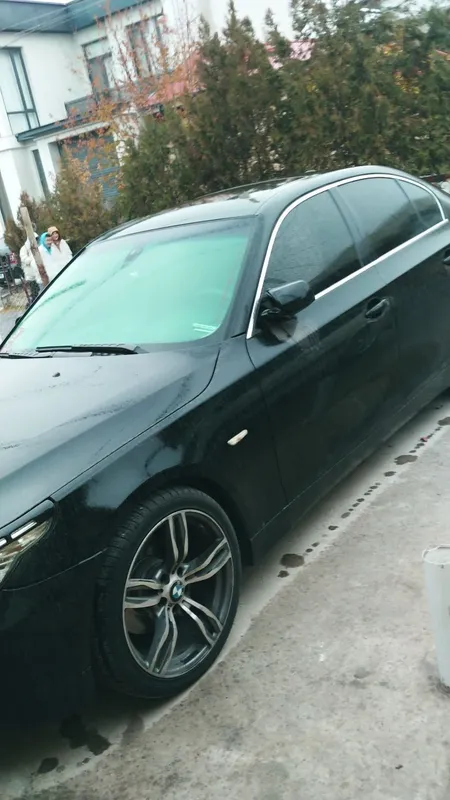 BMW e 60 продается подробности по телефону