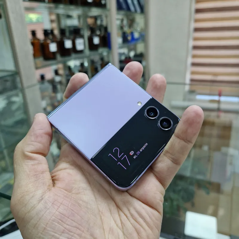 Samsung Flip4 1 Samsung Flip4 1