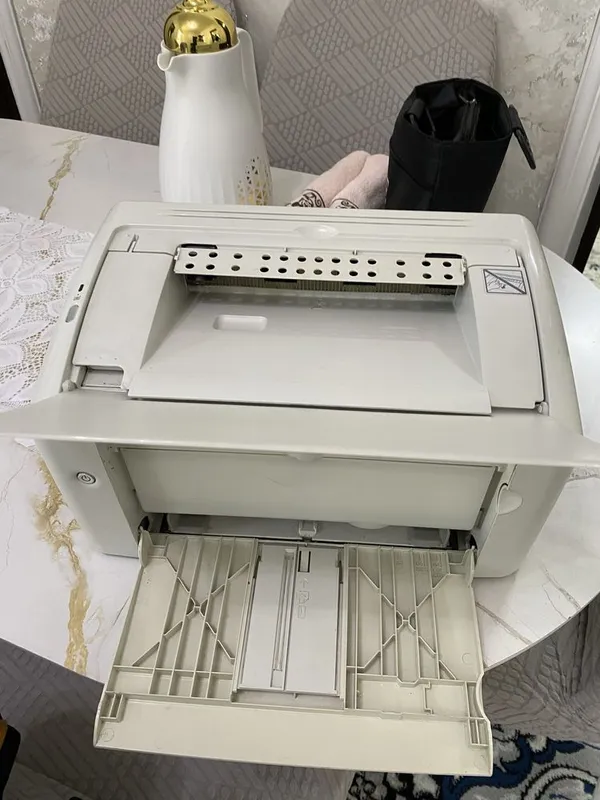 Canon lbp3010 oq-qora printer aybi yoq holati a'lo — фото 3