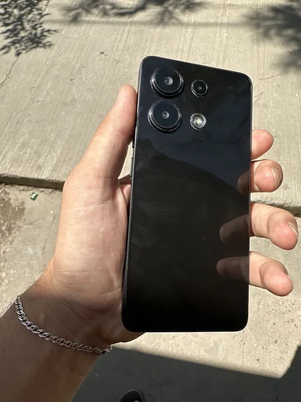 xiomi Redmi note 13 1