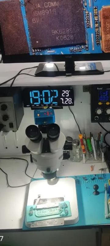 Микроскоп с камерой и с телевизором, для ремонта. 4 Микроскоп с камерой и с телевизором, для ремонта. 4