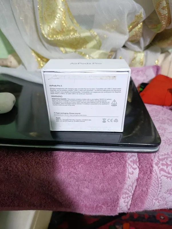 AirPods Pro 3 USA 2 AirPods Pro 3 USA 2