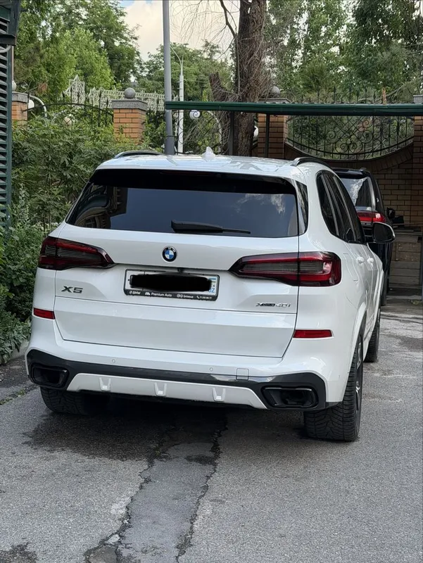 X5 X drive 40i 2022-yil. — фото 1