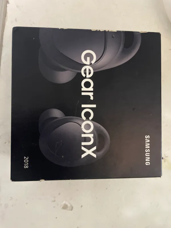 SAMSUNG Gear IconX