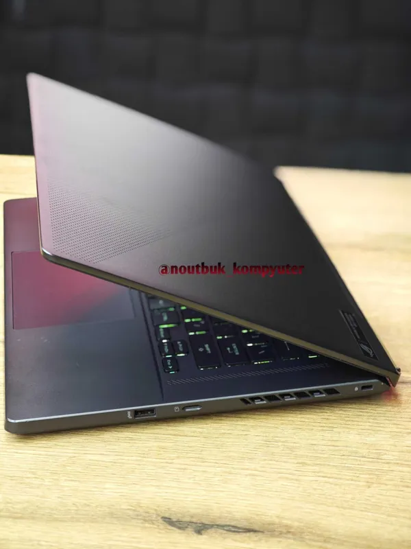 Мощный игровой Asus Rog Zephyrus G15 — фото 5