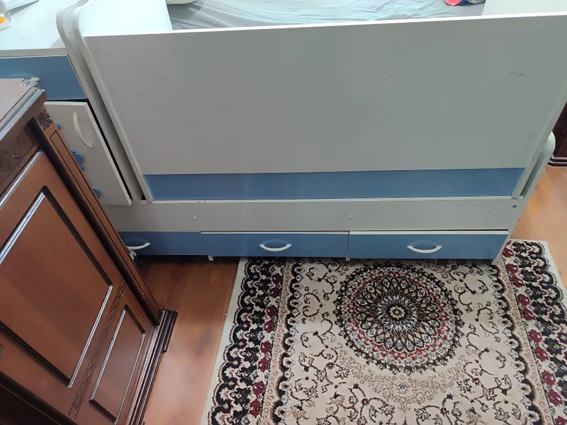 Детский кроват и шкаф 2 Детский кроват и шкаф 2