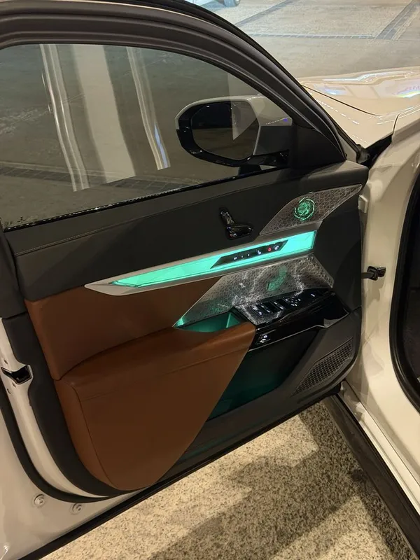 BMW i7 xDrive60 M Sport 2023 4
