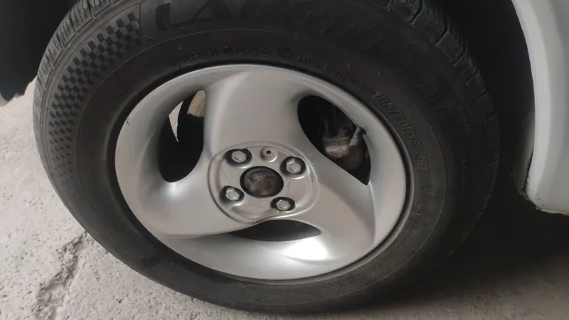 185/70 R13 balonlar deyarli yangi 7 185/70 R13 balonlar deyarli yangi 7